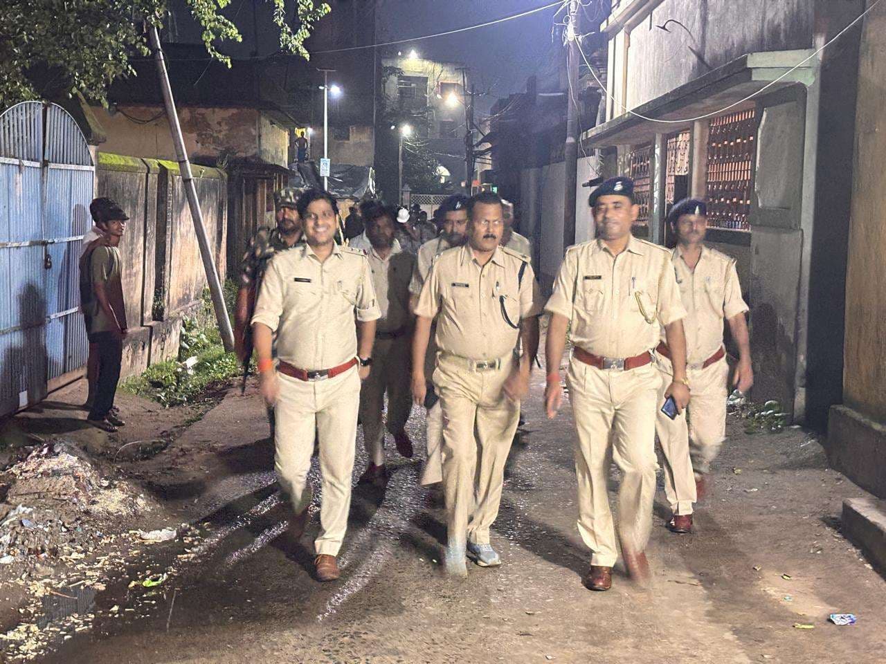 जिलावासियों से आपसी सद्भाव के साथ दुर्गापूजा मनाने की अपील