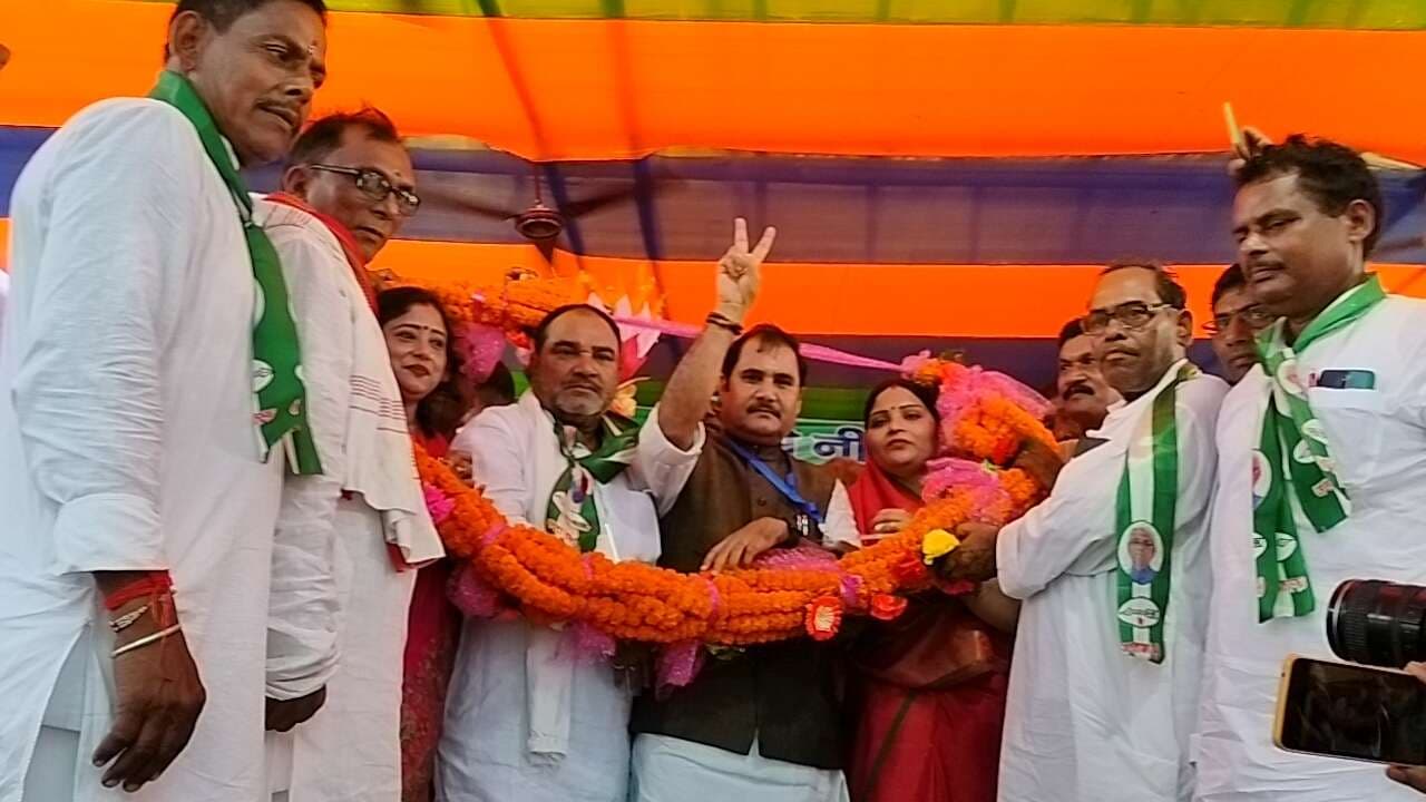 लालू यादव अपने बेटे व एनडीए देश के लिए लड़ रही लड़ाई : जनक राम