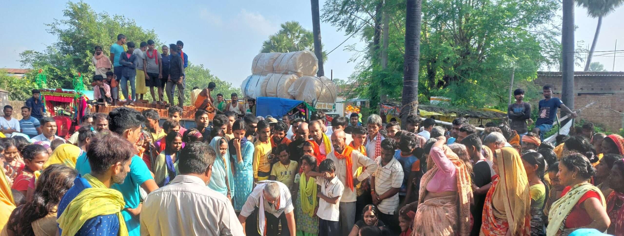 युवक की हत्या के खिलाफ पांच घंटे सड़क जाम