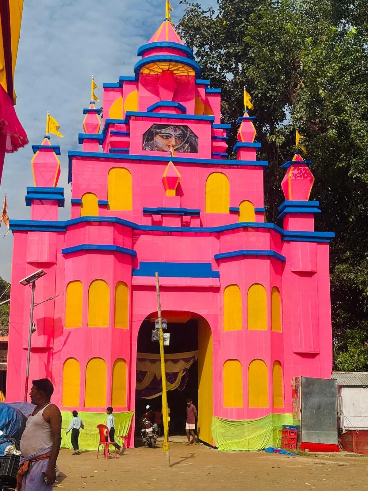 hajipur news. भक्ति-भाव से श्रद्धालुओं ने की देवी कात्यायिनी की पूजा