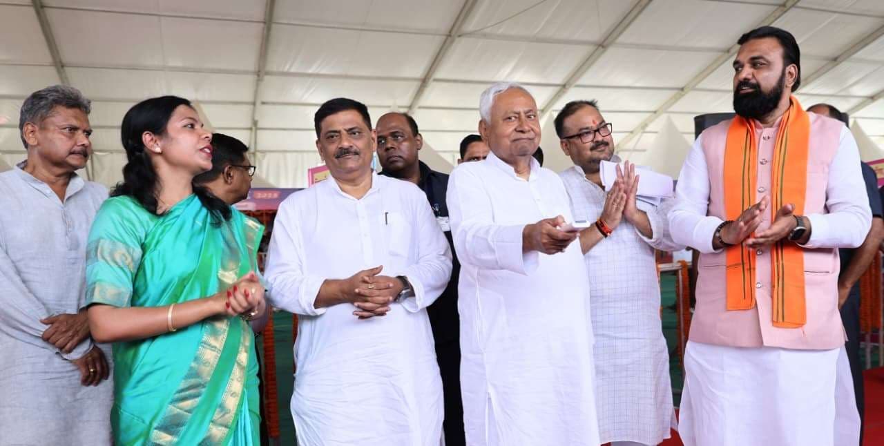 hajipur news. मुख्यमंत्री ने वैशाली जिले को दी 7.45 अरब की 331 योजनाओं की सौगात