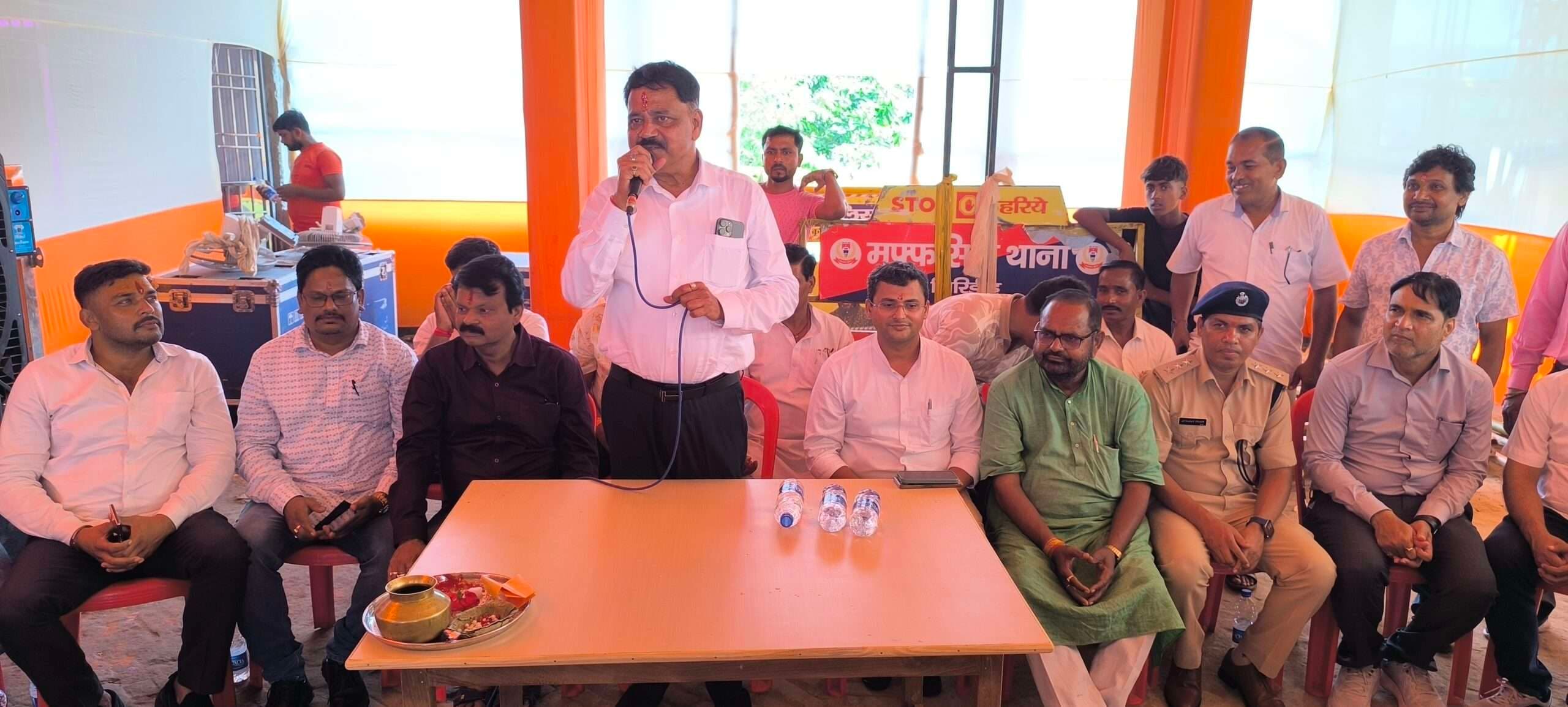 Giridih News :श्रद्धालुओं को नहीं हो कोई असुविधा, इसका ध्यान रखें : सुदिव्य