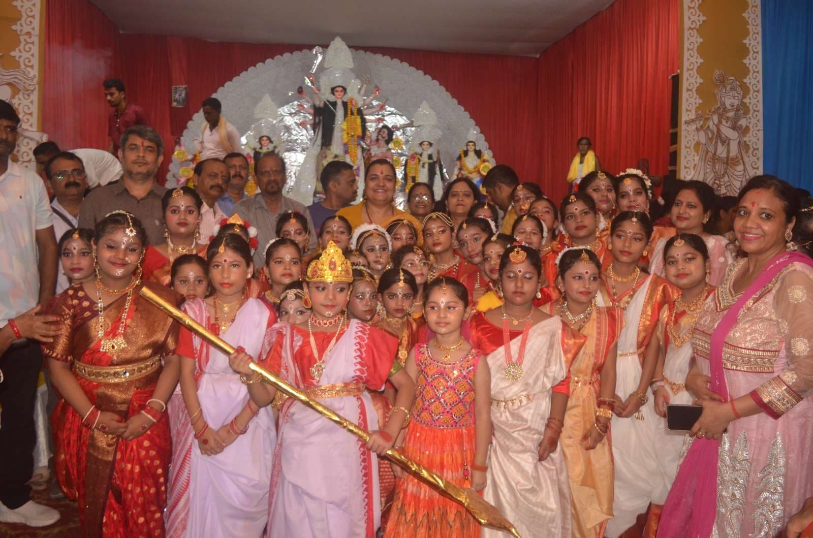 Bokaro News : सज गया दरबार...सुनले मां विनती हमार...ये है भक्त की पुकार...