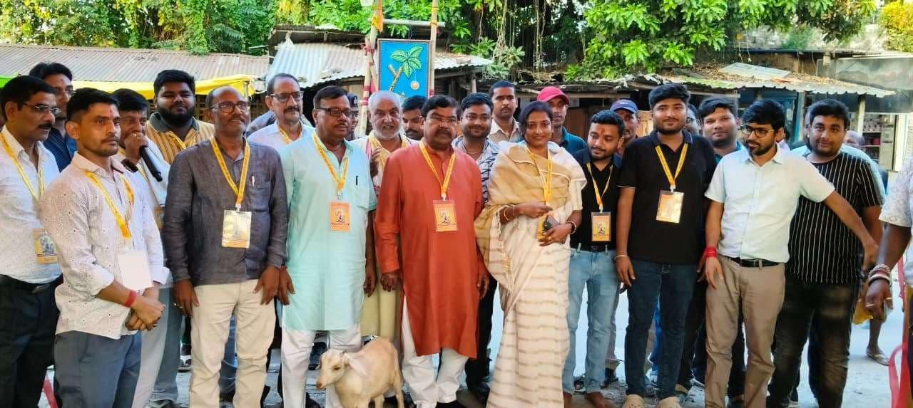 सालमारी दुर्गा मंदिर परिसर में मेला का किया शुभारंभ