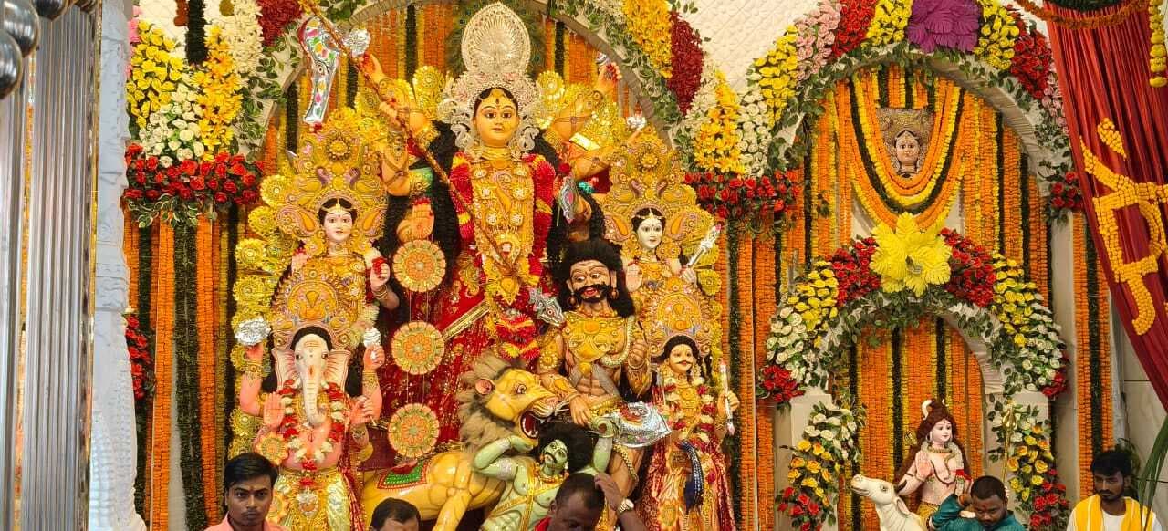 Samastipur News:रोसड़ा में बड़ी मैया का पट खुलते ही उमड़ा आस्था का सैलाब