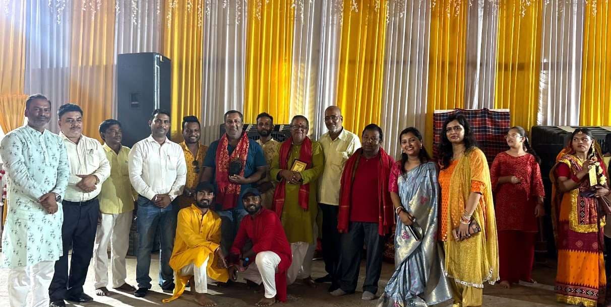 डांडिया व गरबा के अलावा अब झिझिया भी दुर्गोत्सव में शामिल