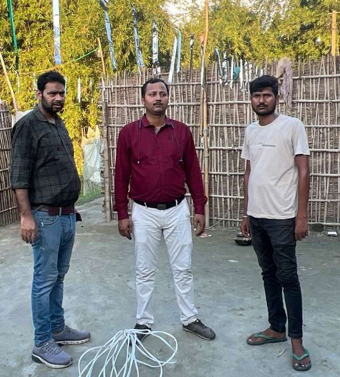 मीटर बाइपास कर विद्युत चोरी में  तीन उपभोक्ताओं पर जुर्माना