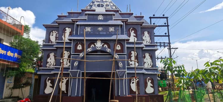 विधायक विकास मुंडा ने किया कई पंडालों का उद्घाटन