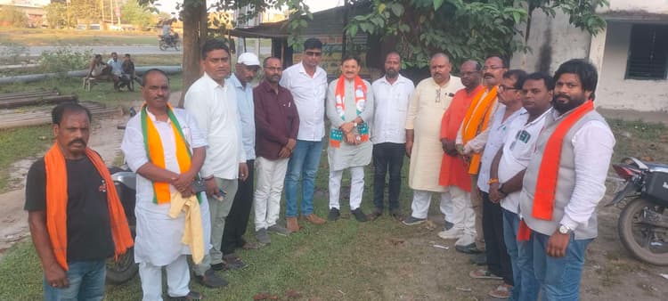 भाजपा की बैठक में संगठन की मजबूती पर दिया बल