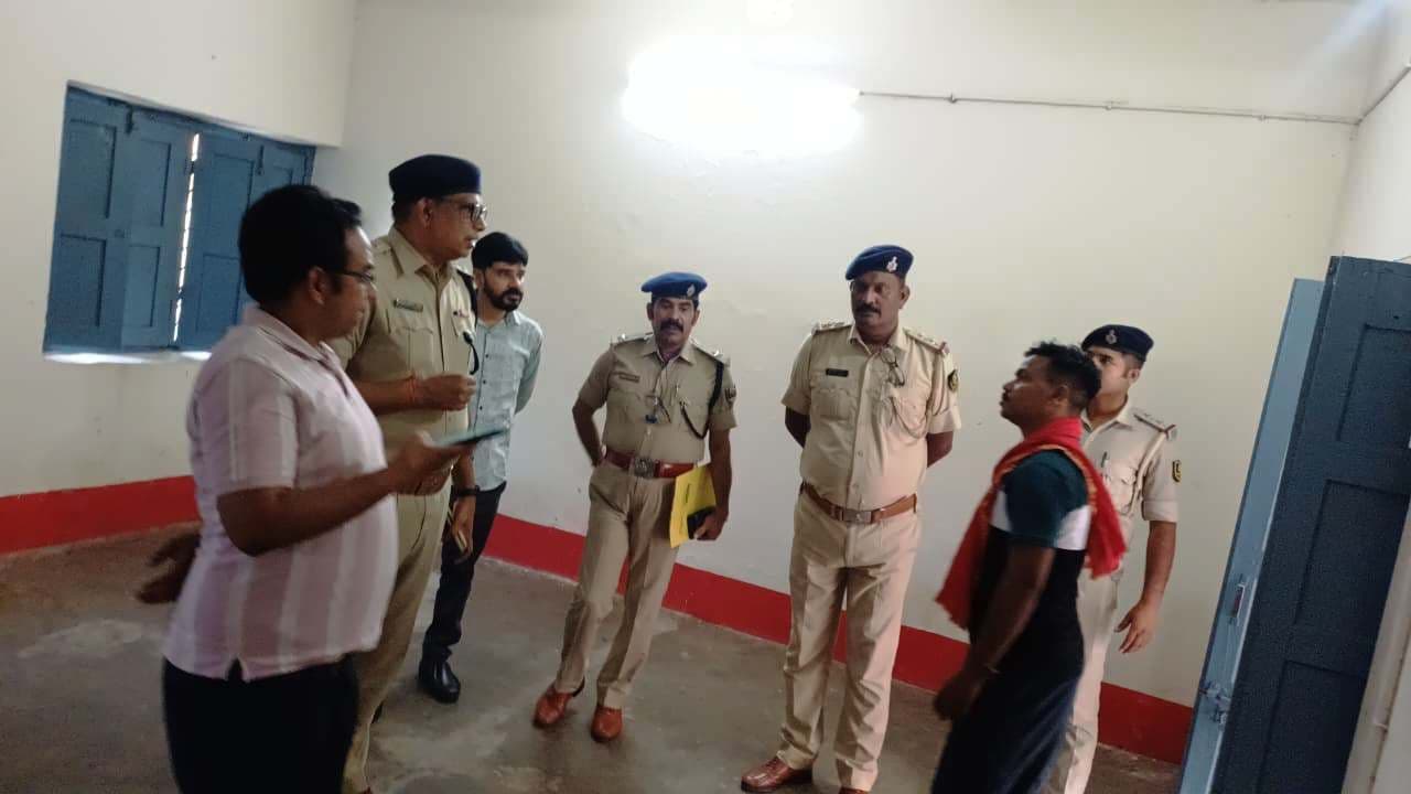 मनिया व कुमरसार धर्मशाला में ठहरेंगे पैरामिलट्री फोर्स