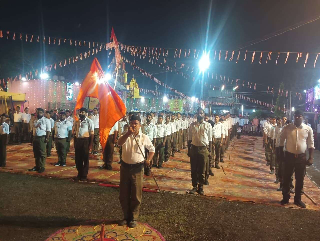 Giridih News :आरएसएस ने मनाया संघ समागम व विजयादशमी उत्सव