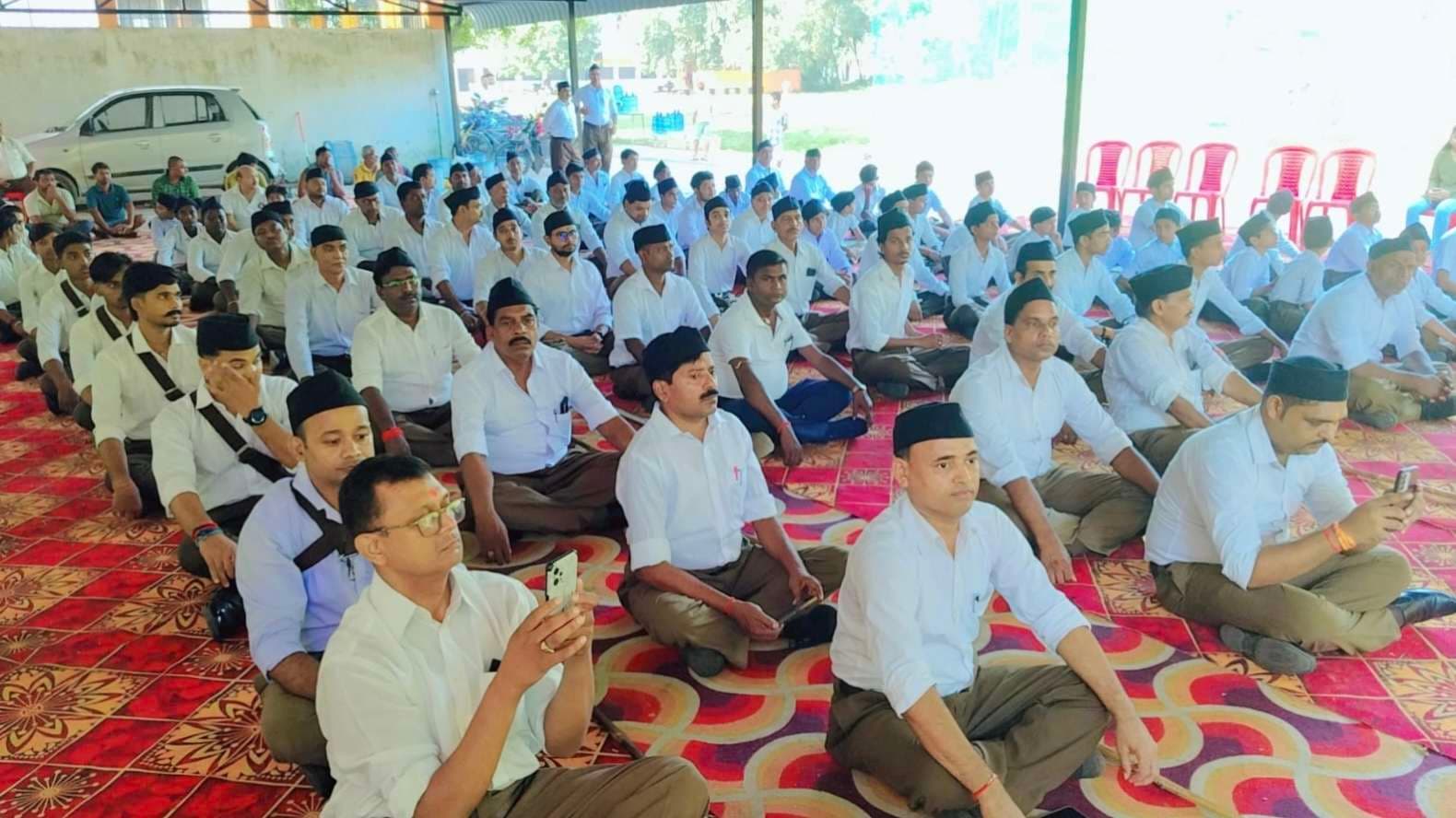 शताब्दी वर्ष पर शस्त्रपूजन का कार्यक्रम शुरू