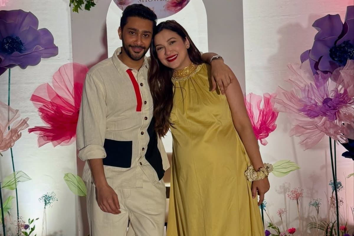 Gauahar Khan ने फिर दिया बेबी बॉय को जन्म, दूसरी बार मां बनने की खुशखबरी कुछ यूं की शेयर