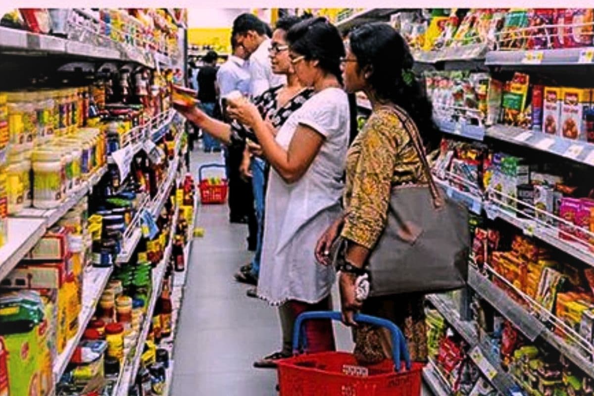 GST 2.0: आज से जीएसटी कटौती लागू, जानें कौन सामान हुआ सस्ता और क्या महंगा