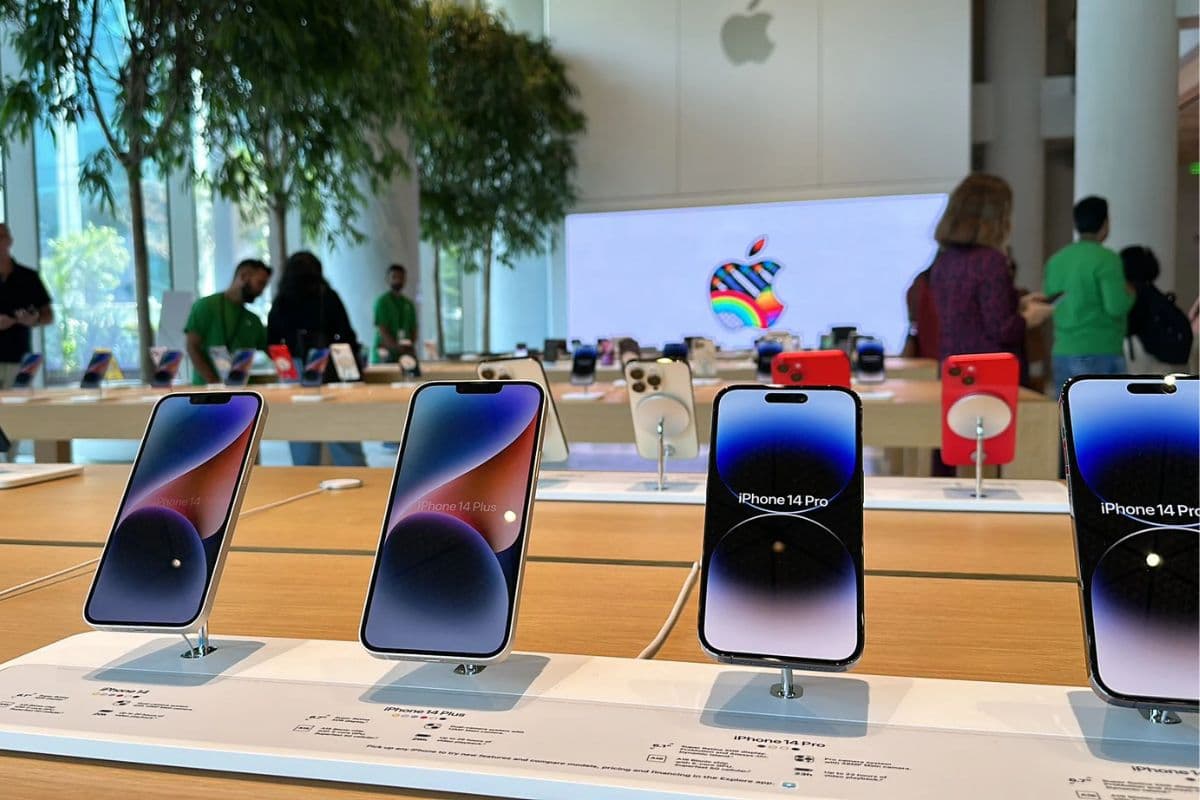दिल्ली-बेंगलुरु नहीं, इस राज्य में बिकते हैं सबसे ज्यादा iPhones! जानिए भारतीयों की स्टोरेज और कलर पसंद