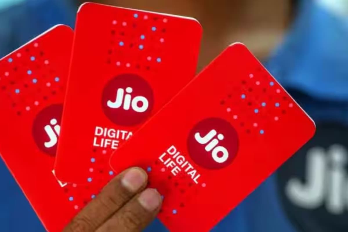 सिर्फ ₹11 में 10GB डेटा! Jio के धमाकेदार डेटा पैक्स ने मचाया तहलका