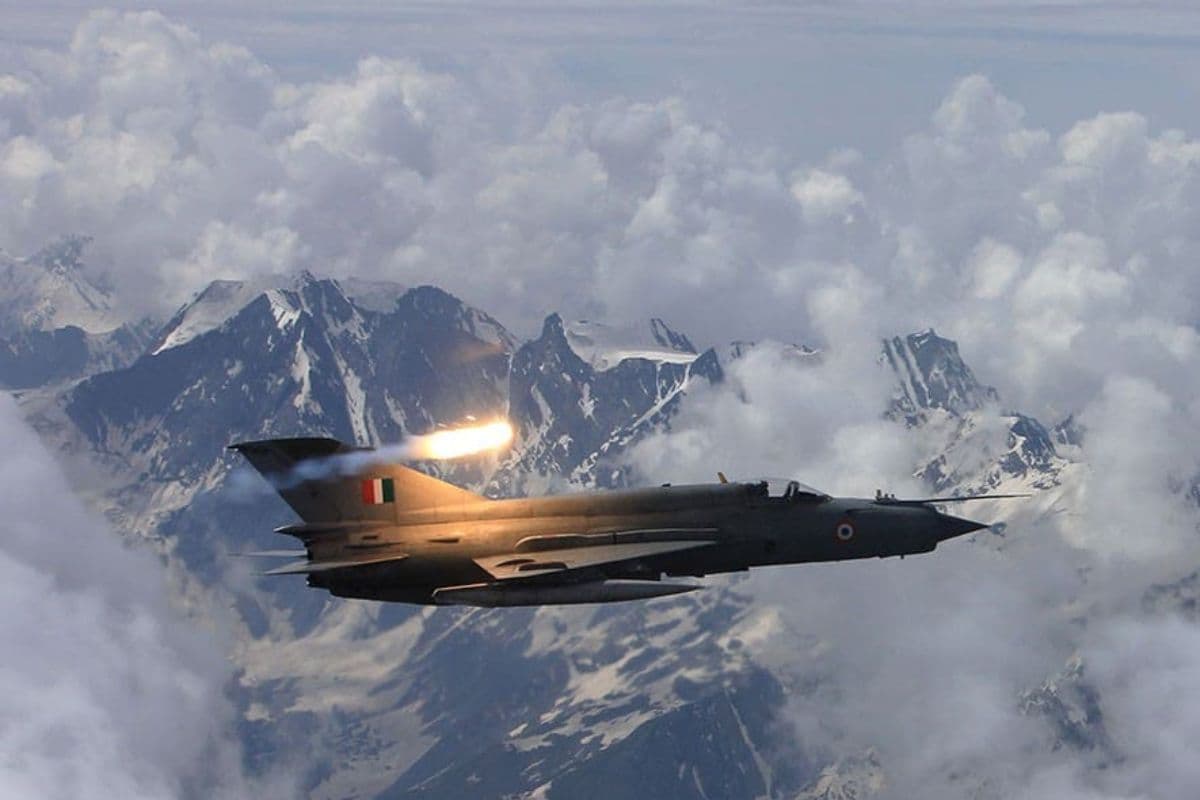 MiG-21 Retires: भारतीय वायुसेना का एक ऐसा योद्धा, जिसने कभी हार नहीं मानी, पाकिस्तान को चटाई धूल