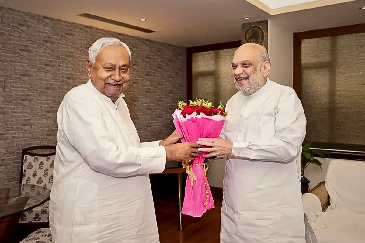 Bihar Election 2025: BJP-JDU में सीट शेयरिंग पर बनी सहमति! अब चिराग-मांझी से अंतिम बातचीत बाकी