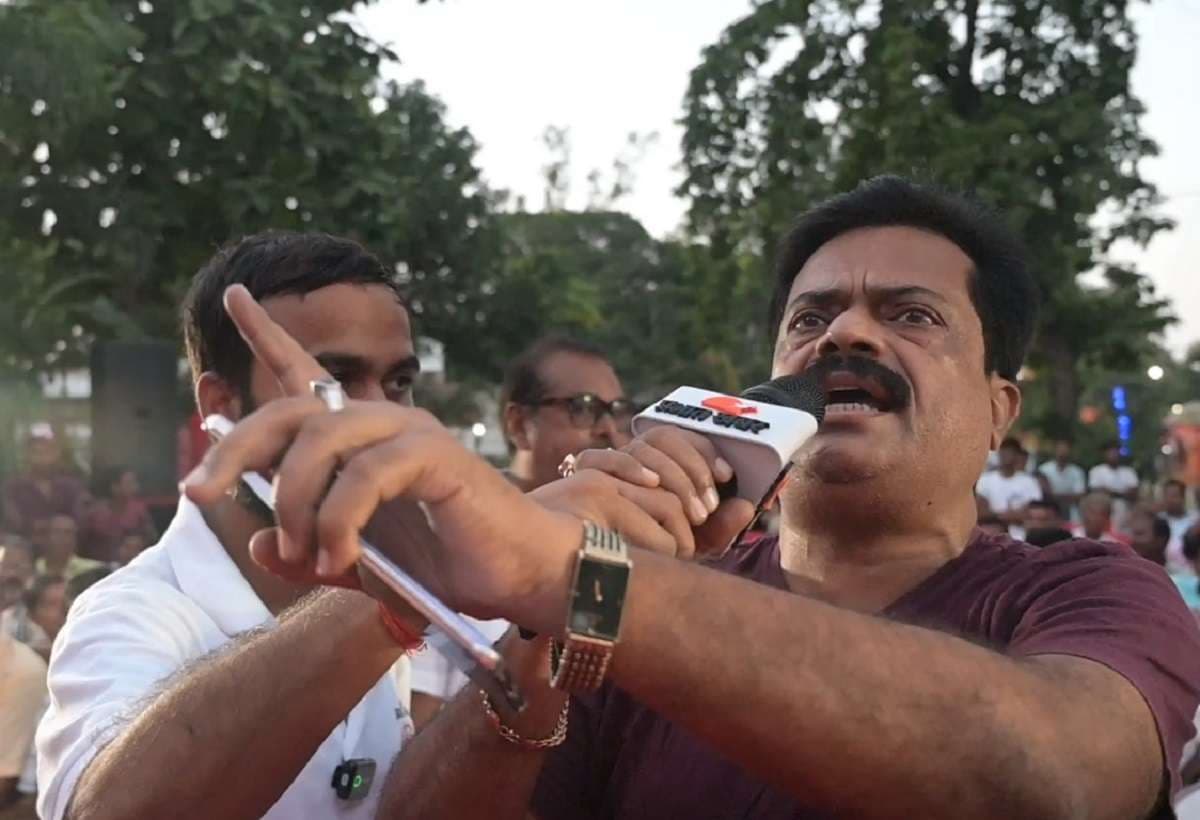 Bihar Election Express: पूर्णिया की जनता ने नेताओं से पूछा उनका विजन, नेता करते रह गये विकास के दावे