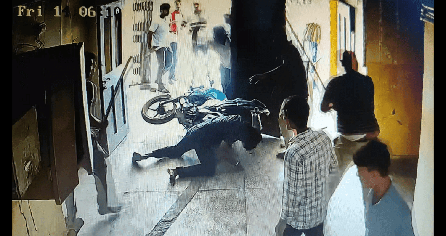 Bihar News: भागलपुर में 12 लड़कों ने बेरहमी से की थी आयुष राज की पिटाई, सीसीटीवी फुटेज देख उड़ जायेंगे होश