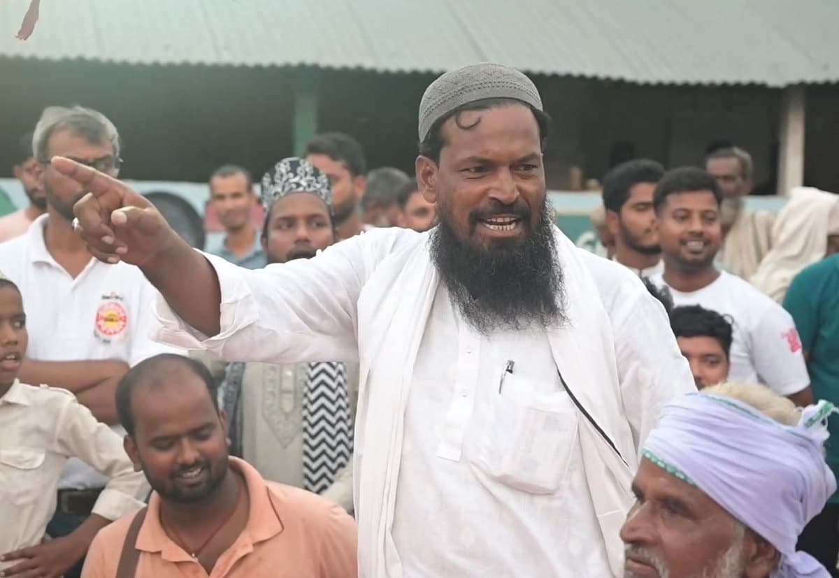 Bihar Election Express: बायसी की जनता नेताओं से नाराज, चौपाल में घुसपैठ और एसआइआर पर पूछे तीखे सवाल