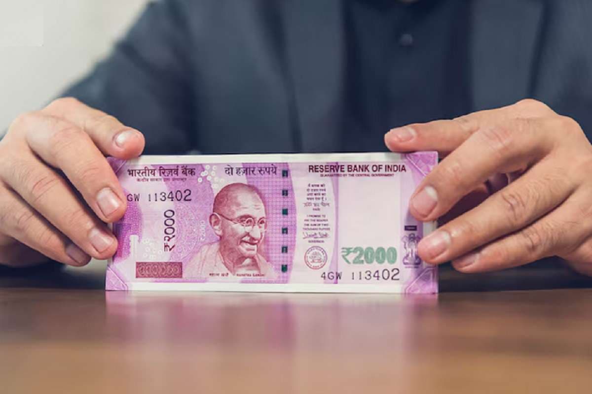 बैंकिंग और फानेंशियल सेक्टर में धमाल मचा रहा 2000 रुपये का नोट, जानें क्या कहती है RBI Report?