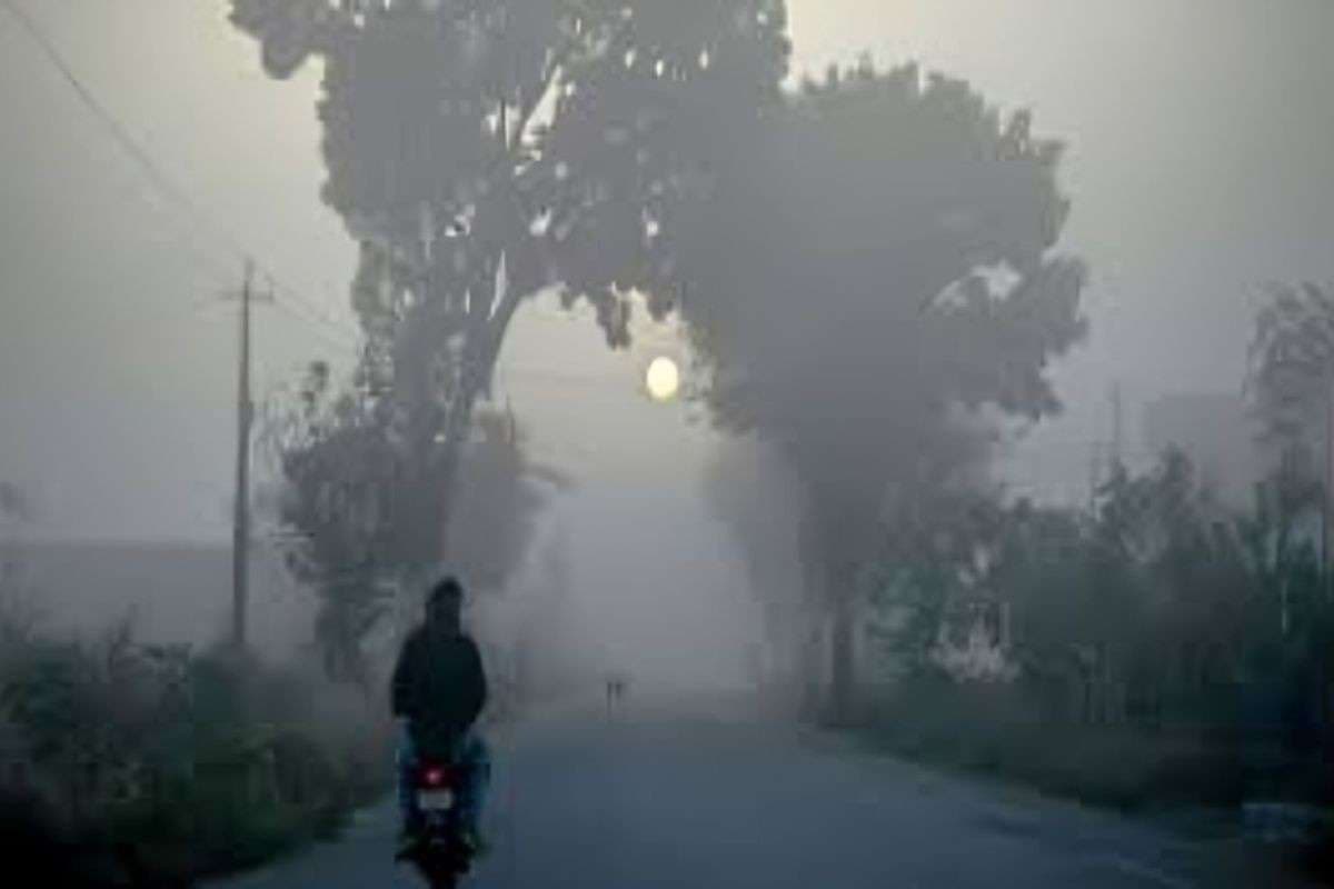 Aaj Bihar ka Mausam: बिहार में ठंड ने दी दस्तक, इस बार कंपा देगी सर्दी, IMD ने दिए संकेत