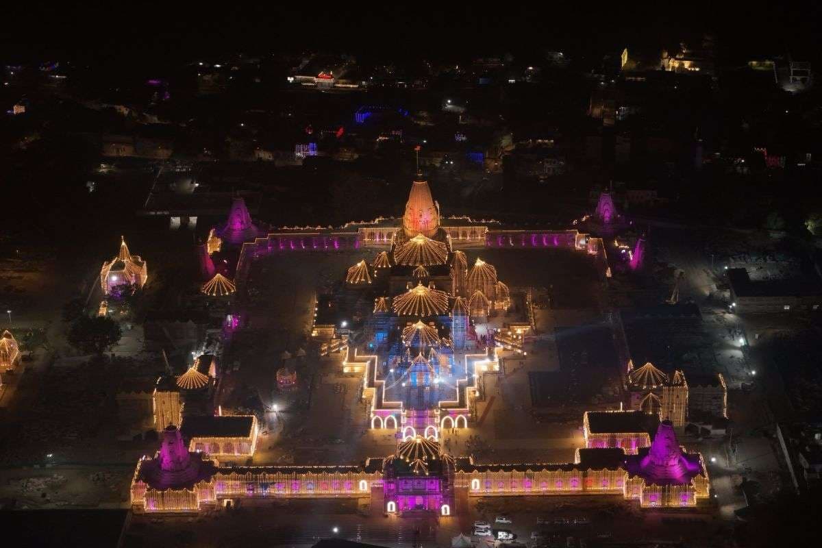 Ayodhya Ram Mandir: अयोध्या राम मंदिर का निर्माण कार्य पूरा, वीडियो में देखें रामलला का भव्य धाम