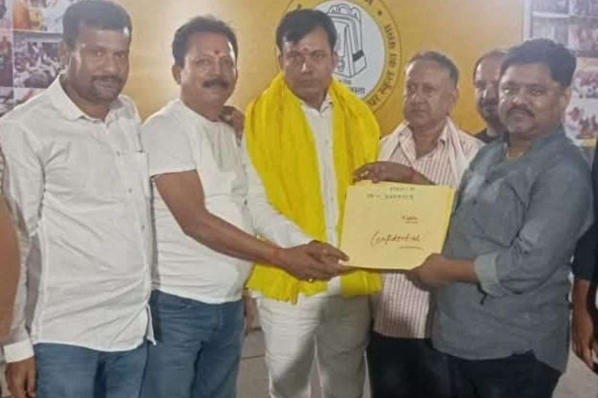 Bihar Election 2025: दानापुर में नामांकन से पहले गायब हुए जन सुराज उम्मीदवार, छानबीन में जुटी पुलिस