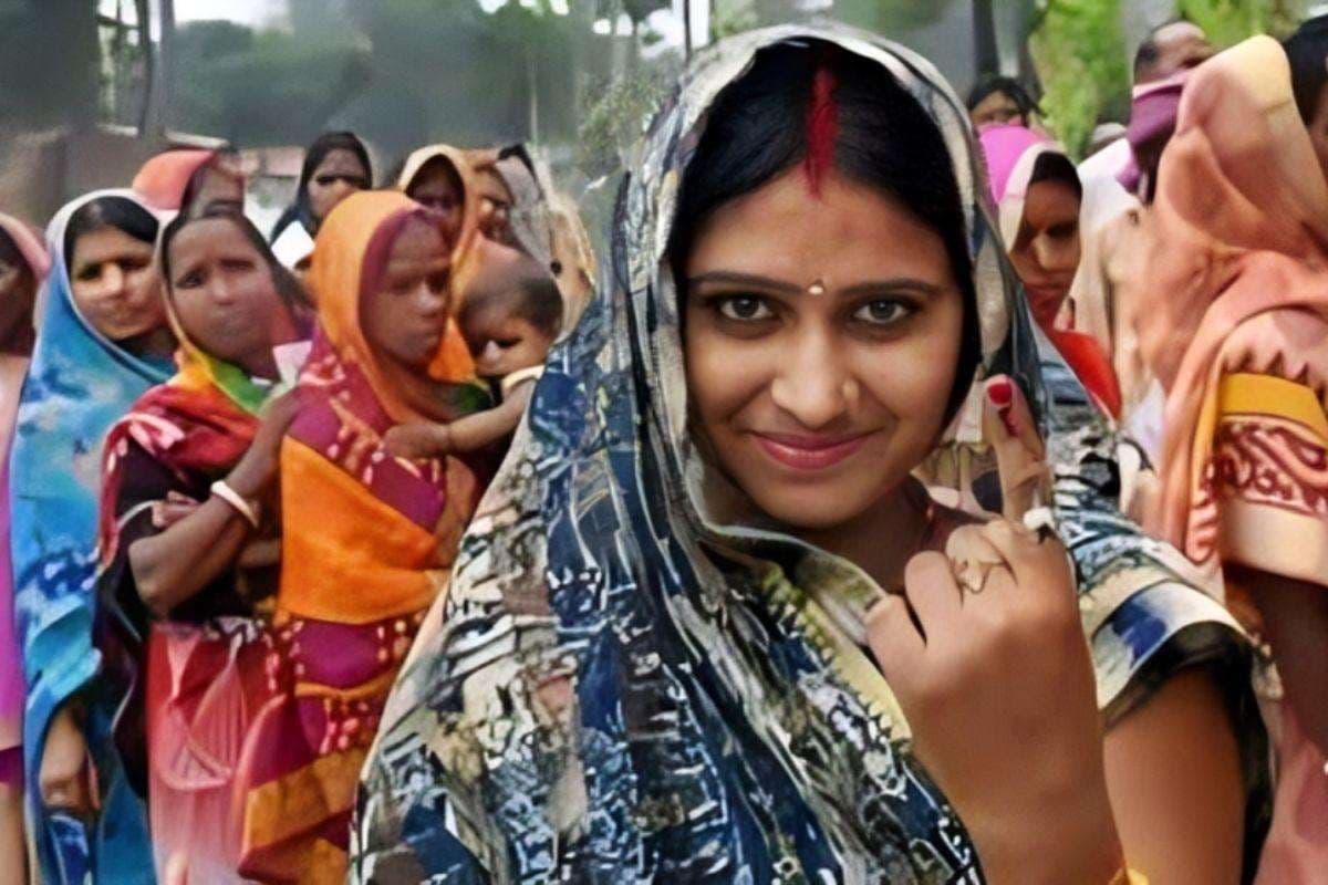 Bihar Elections 2025: बिहार चुनाव में आधी आबादी पर अधूरा भरोसा, 35% सीटों पर महिला उम्मीदवार नहीं