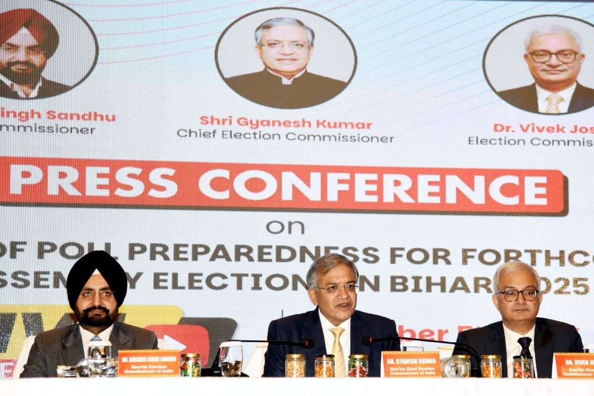 बिहार चुनाव में सभी पोलिंग बूथों पर होगी वेबकास्टिंग, चीफ इलेक्शन कमिश्नर ने SIR को बताया सफल
