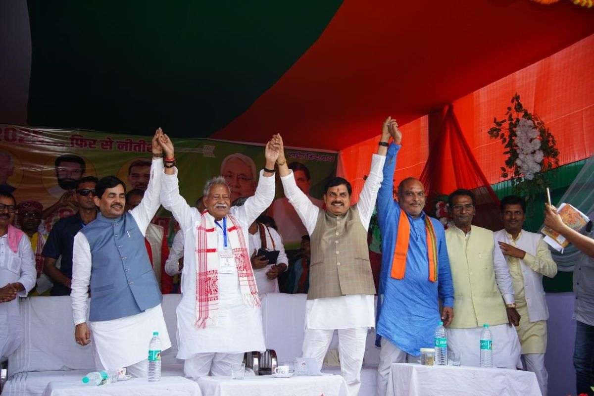 'सालों तक हिंदू-मुस्लिम को लड़ाते रही है कांग्रेस', बिहार की चुनावी सभा में गरजे सीएम मोहन यादव