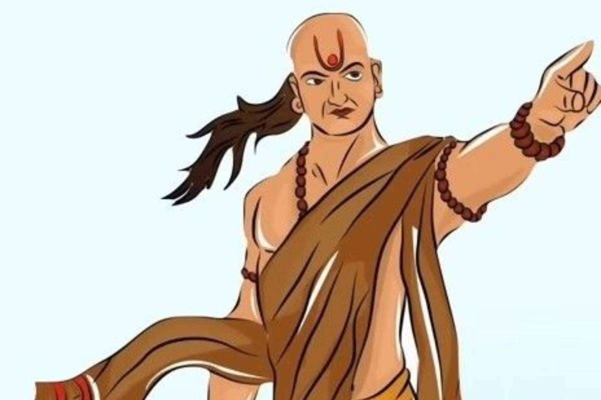 Chanakya Niti: कब कहा कौन है आपका सच्चा मित्र? एक नहीं आचार्य चाणक्य ने बताए 4 छिपे मित्र
