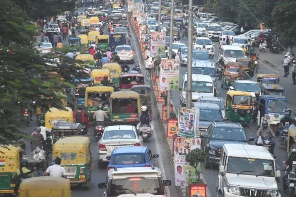 छठ के मौके पर बदला रहेगा पटना का ट्रैफिक रूट, इन इलाकों में गाड़ियों की एंट्री रहेगी बंद