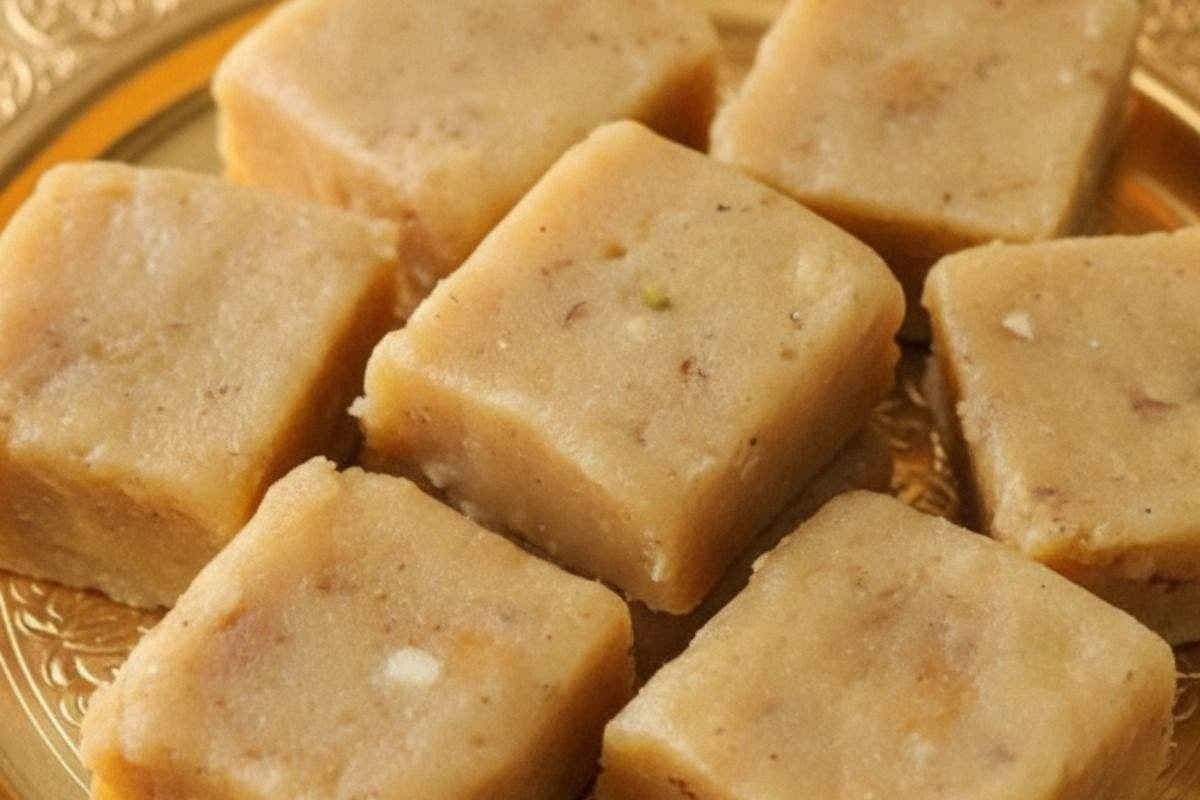 Diwali Special Khoya Burfi Recipe
