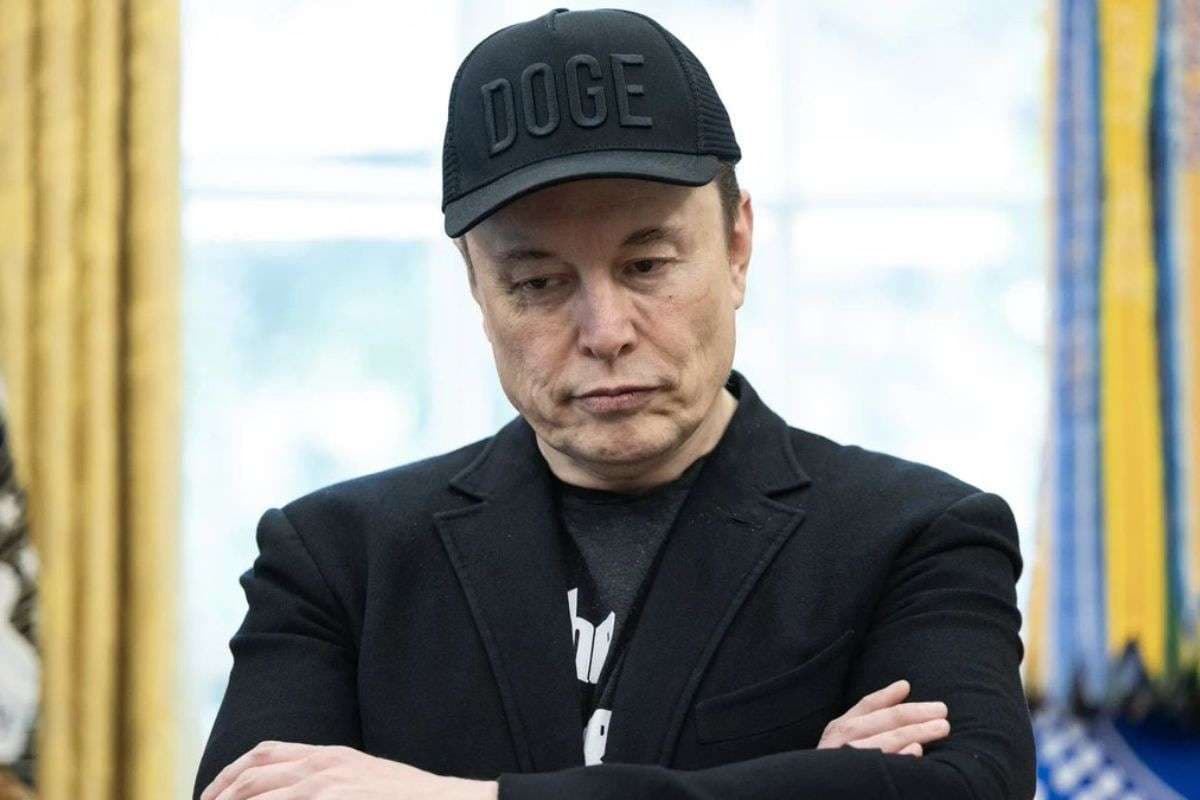 Elon Musk settles To Pay $128 Million In Severance To Ousted Executives.