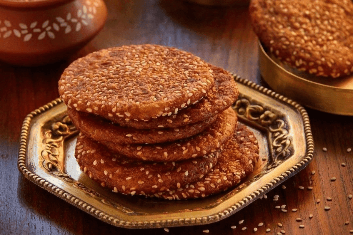 Anarsa Recipe for Karwachauth: करवाचौथ पर चावल से तैयार करें रसभरें अनरसे, स्वाद ऐसा कि बार-बार खाने को जी चाहे