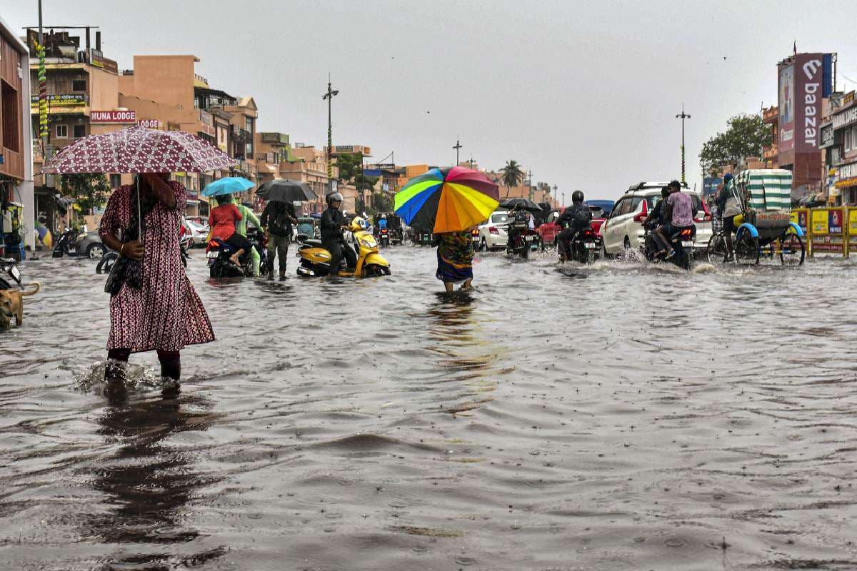 Jharkhand Weather : झारखंड में होगी बारिश, छठ से पहले बदलेगा मौसम, आया मौसम विभाग का अलर्ट