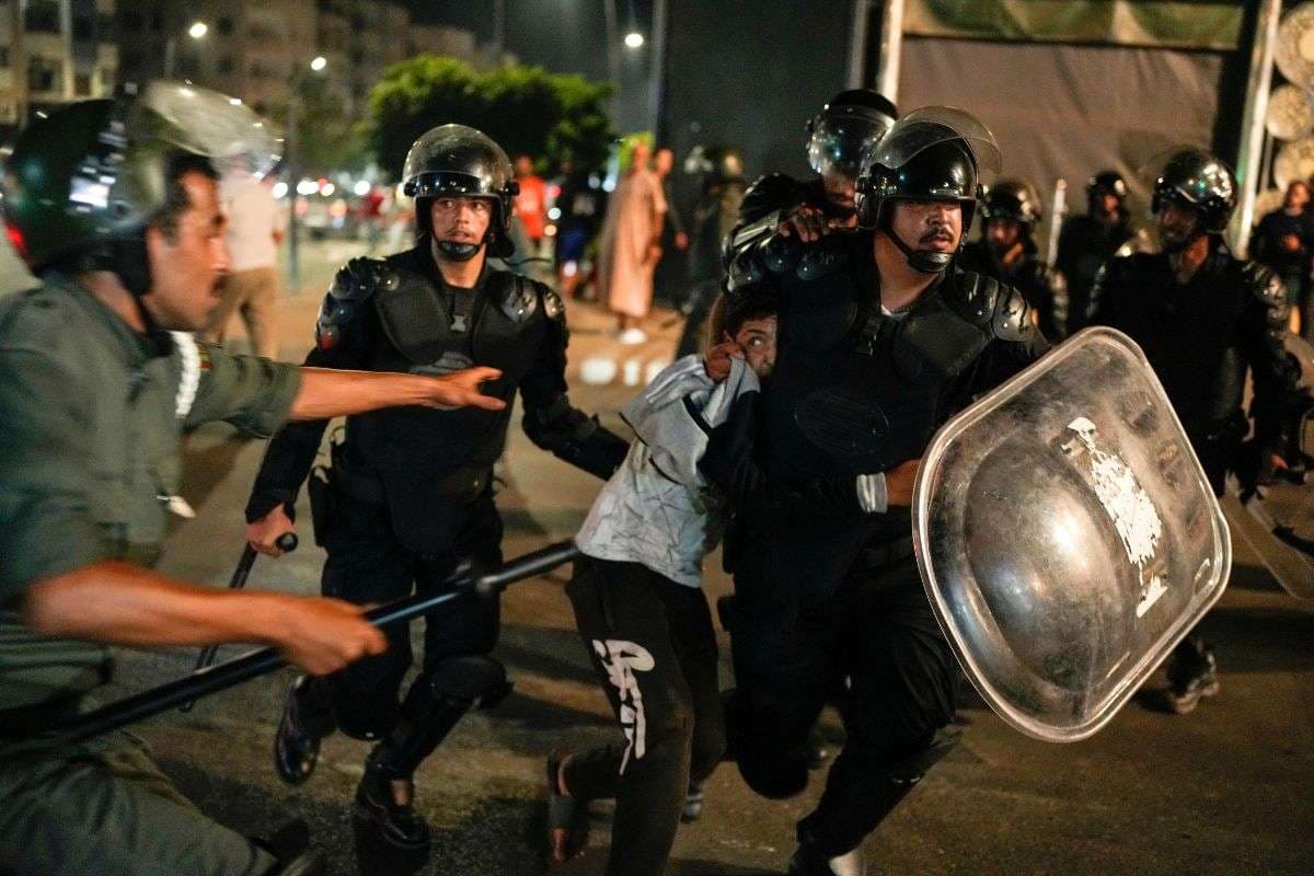 Morocco Protests: सरकार के विरोध में सड़क पर उतरे Gen-Z, नेपाल स्टाइल में विरोध-प्रदर्शन, 2 लोगों की मौत
