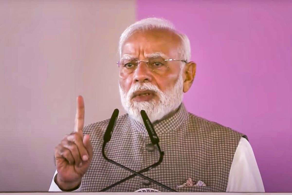 PM Modi Attacks Congress: पाकिस्तान पर हमला करने से किसने रोका? पीएम मोदी ने 26/11 हमले पर कांग्रेस से पूछे सवाल