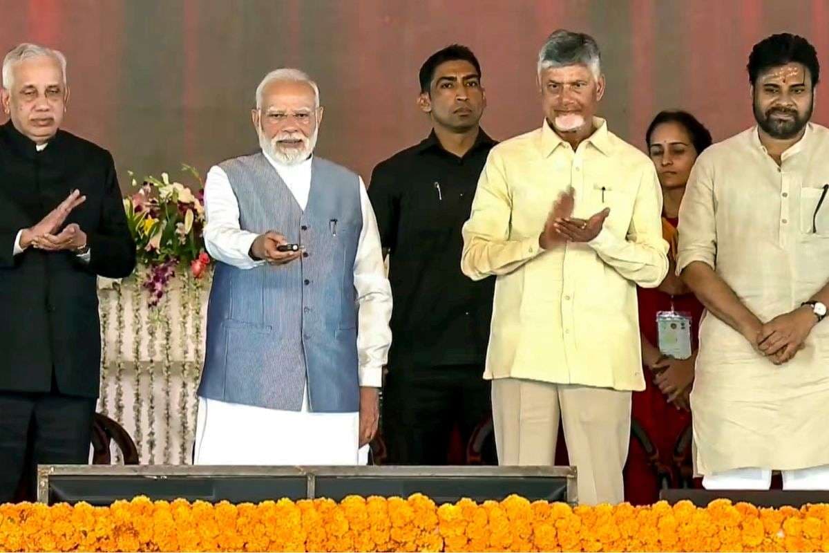 पीएम मोदी ने आंध्र प्रदेश को दिया 13430 करोड़ का तोहफा, कहा- सोमनाथ की धरती में जन्मा, काशी की सेवा और अब श्रीशैलम का मिला आशीर्वाद