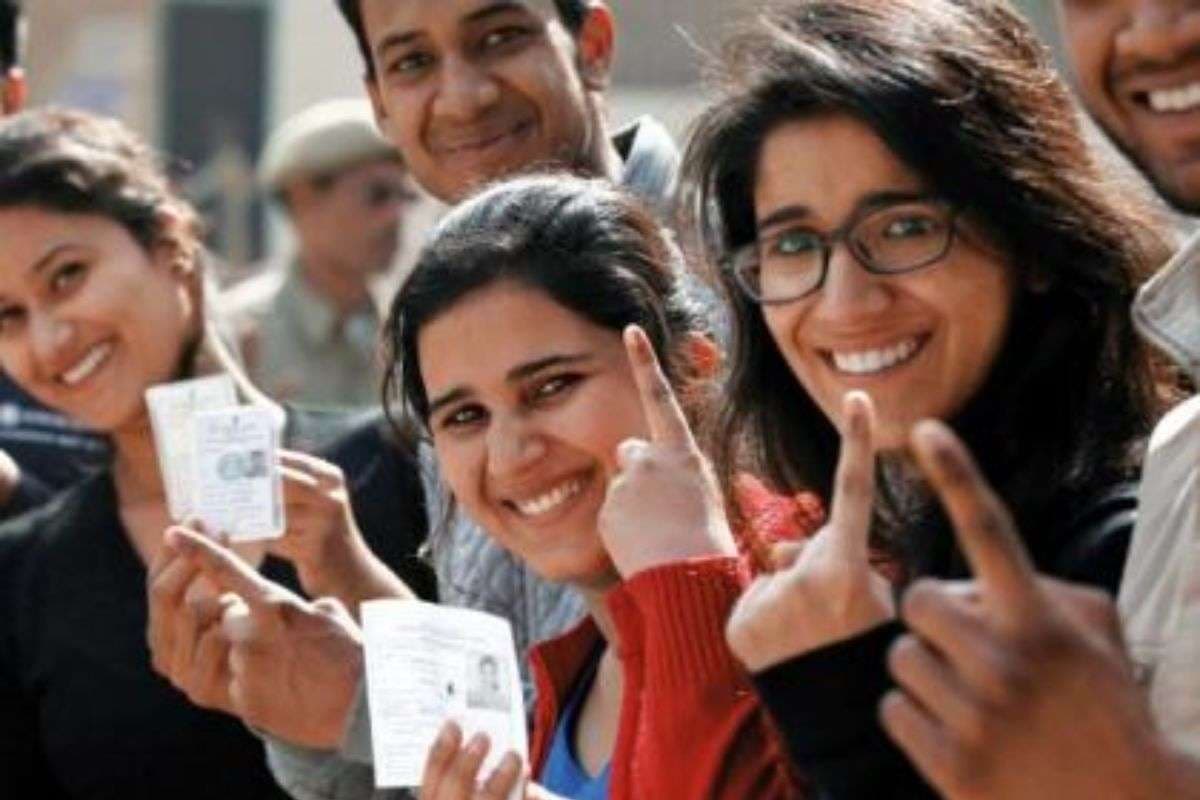 Bihar Election 2025: जिन सीटों पर है आधी आबादी का दबदबा, वहीं कम जीततीं हैं महिलाएं, आंकड़े दे रहे गवाही 