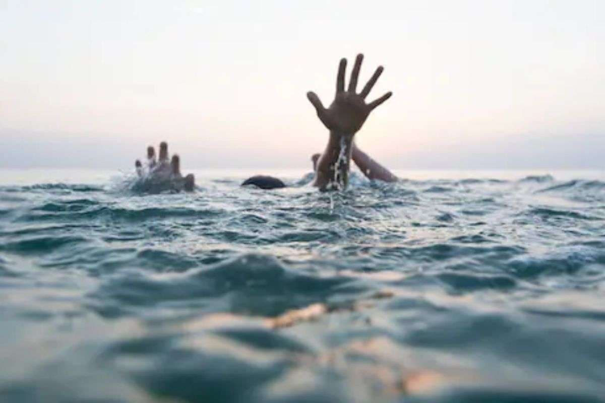 Bihar : अर्घ्य से पहले बुझा घर का चिराग, छठ की खुशियां मातम में बदली, तालाब में डूबने से लड़के की मौत