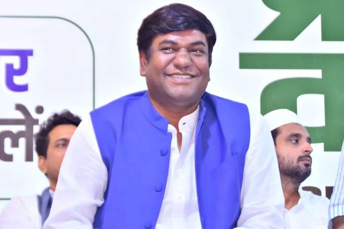 Bihar Chunav 2025 : बिहार की इस सीट पर तेज प्रताप को मिला मुकेश सहनी का साथ, VIP ने दिया JJD के प्रत्याशी को समर्थन