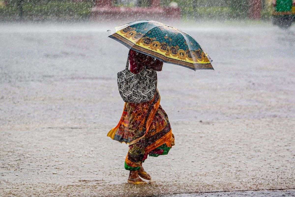 Bihar Rain Alert: आज शाम बिहार के कई शहरों में होगी झमाझम बारिश, 24 जिलों के लिए ऑरेंज अलर्ट जारी 
