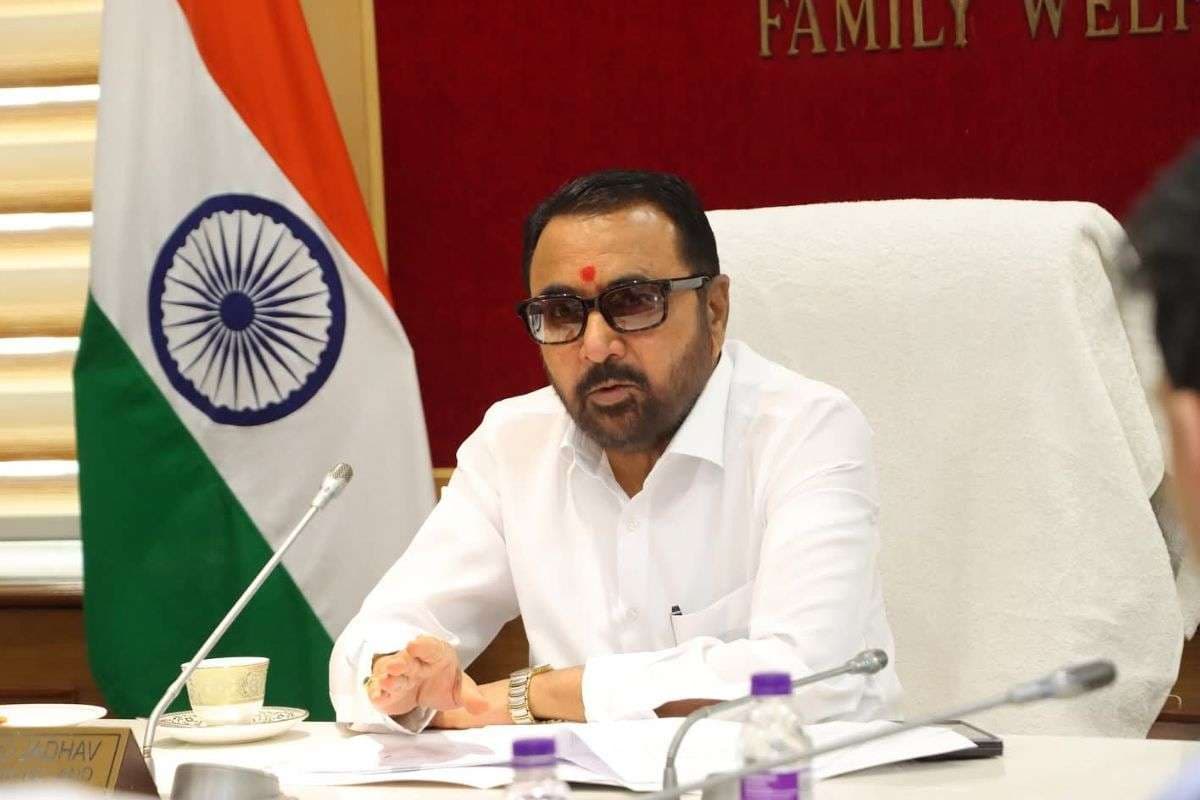 Dhanteras 2025: आरोग्य से समृद्धि की ओर, पढ़ें राज्य मंत्री प्रतापराव जाधव का आलेख