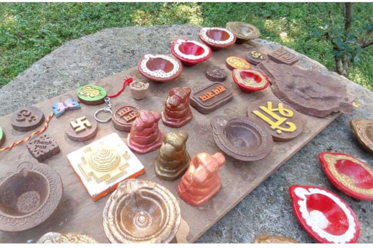 Ranchi-Eco-friendly-diyas