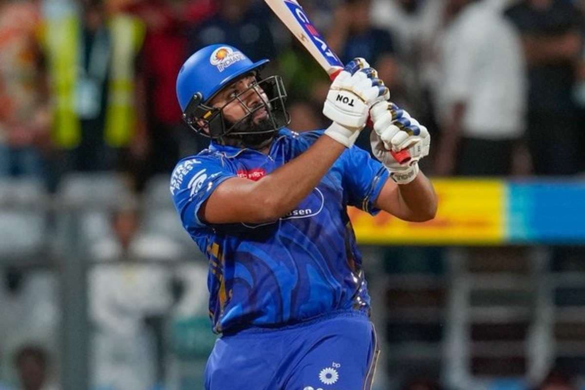 IPL 2026 से पहले क्या रोहित शर्मा छोड़ रहे हैं MI का साथ? आखिर कौनसी फ्रेंचाइजी दिखा रही हिटमैन में इंटरेस्ट