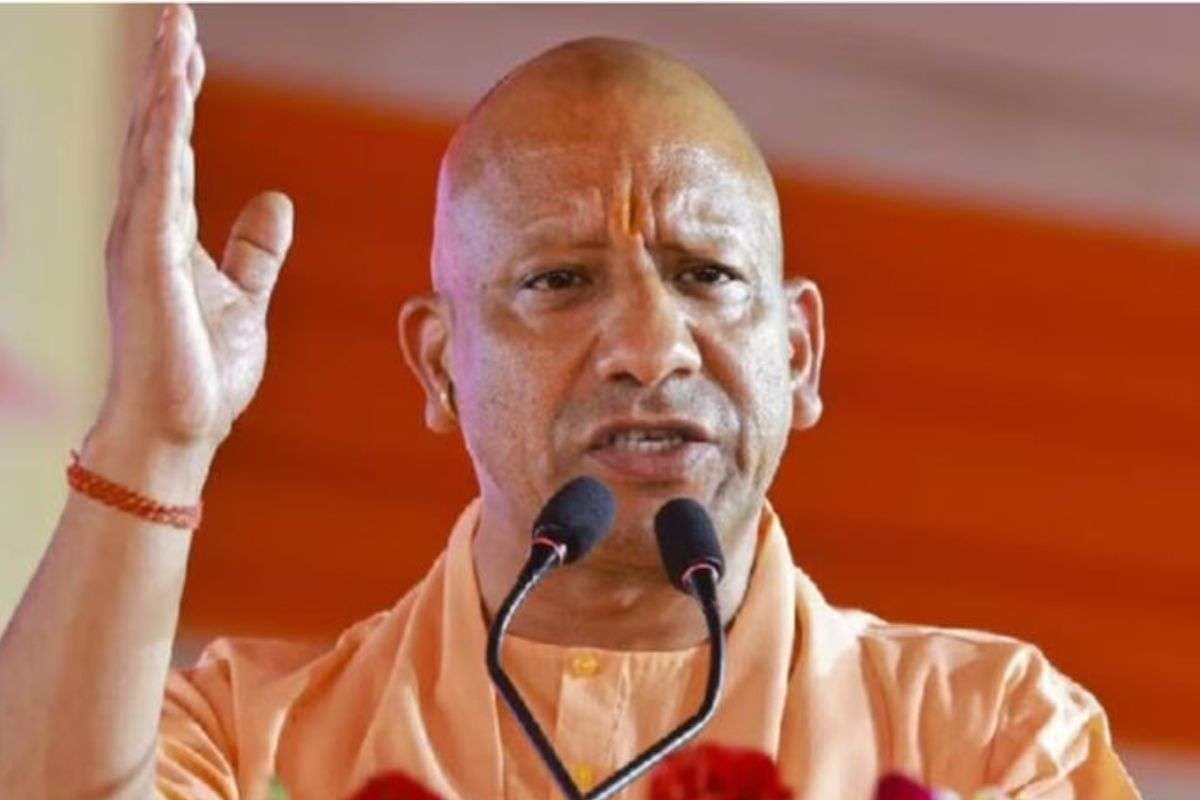 Sambhal 24 Kosi Parikrama: 46 साल बाद संभल में लौटी 24 कोसी परिक्रमा, कल्कि की नगरी के रूप में जगमगा रहा