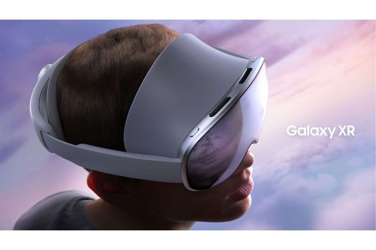 Samsung Galaxy XR हुआ लॉन्च: Android XR वाला दुनिया का पहला हेडसेट, AI और 3D दुनिया का कमाल!